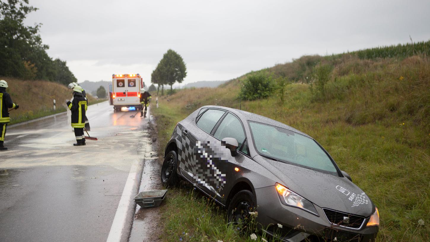 Glück im Unglück: Die Unfallfahrerin kam mit leichten Verletzungen davon.