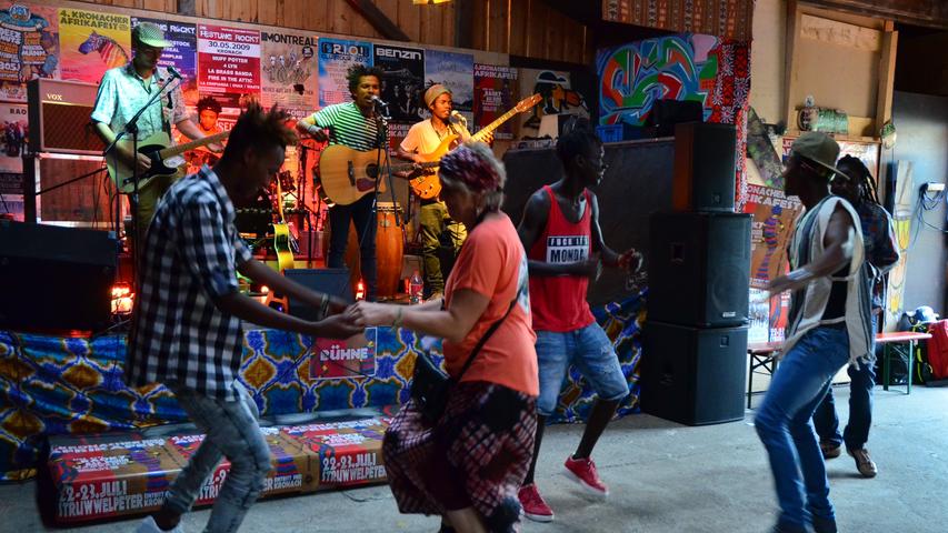 Tanzen, Trommeln, Lachen: Die Bilder des Kronacher Afrikafestes