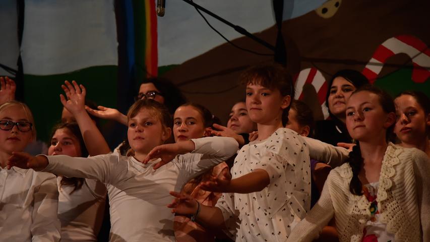 Sommerkonzert des Ehrenbürg-Gymnasiums: Von Klassik bis hin zu heißen Rhythmen