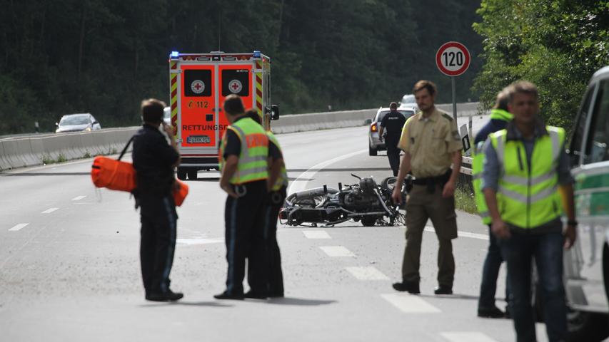 Zusammenstoß mit Pkw: Motorradfahrer stirbt auf Südwesttangente