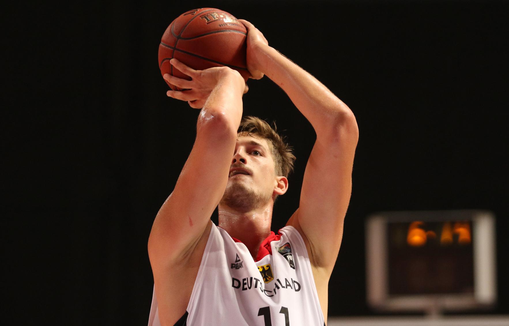 Bienvenido, Tibor Pleiß wechselt nach Valencia