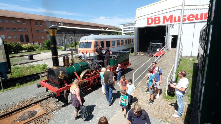 Dampf und Jim Knopf: Nürnberger DB-Museum zeigt historische Lokomotiven
