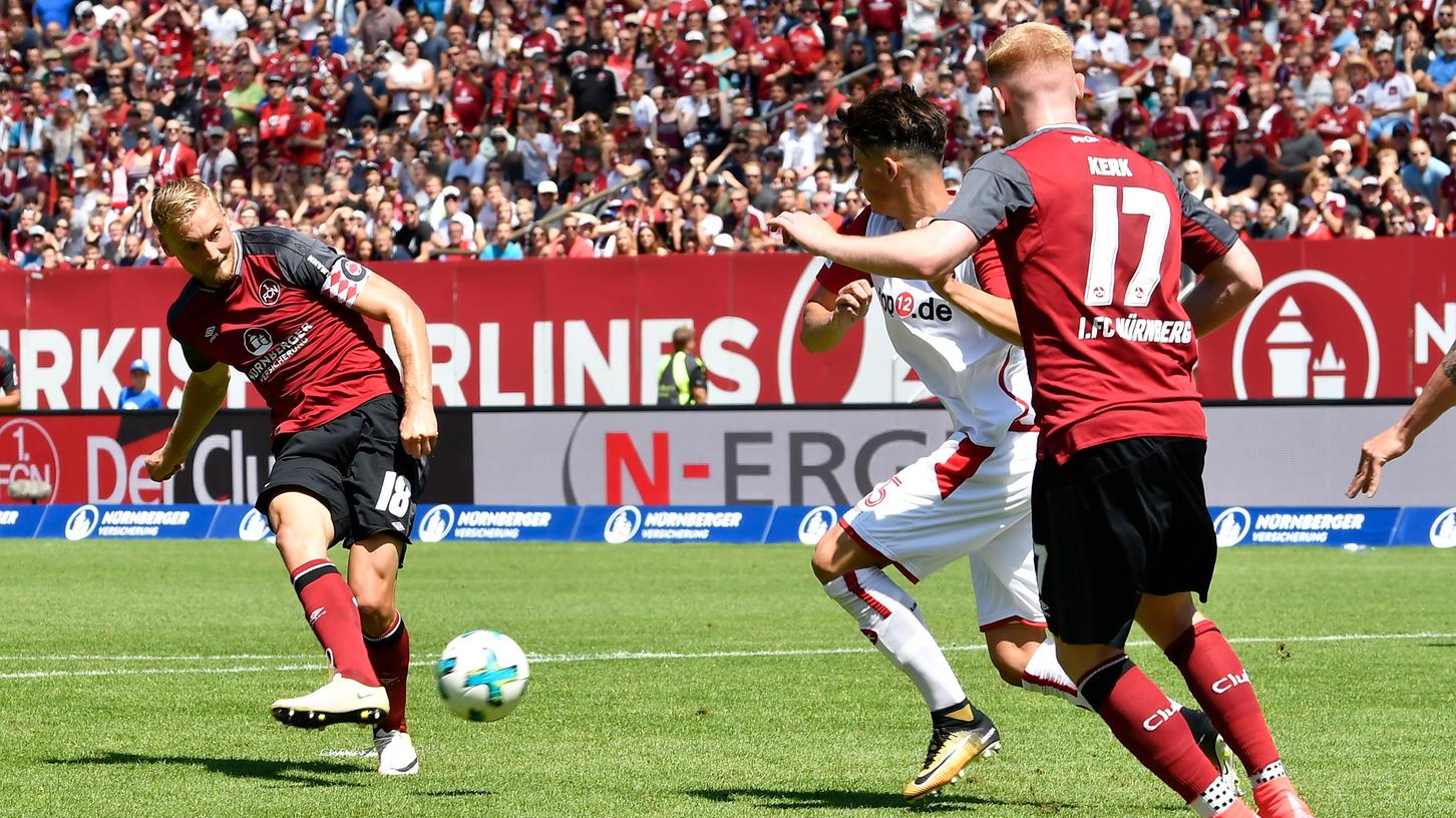Der geht rein! Club-Captain Hanno Behrens brachte den FCN gegen Kaiserslautern in Front.