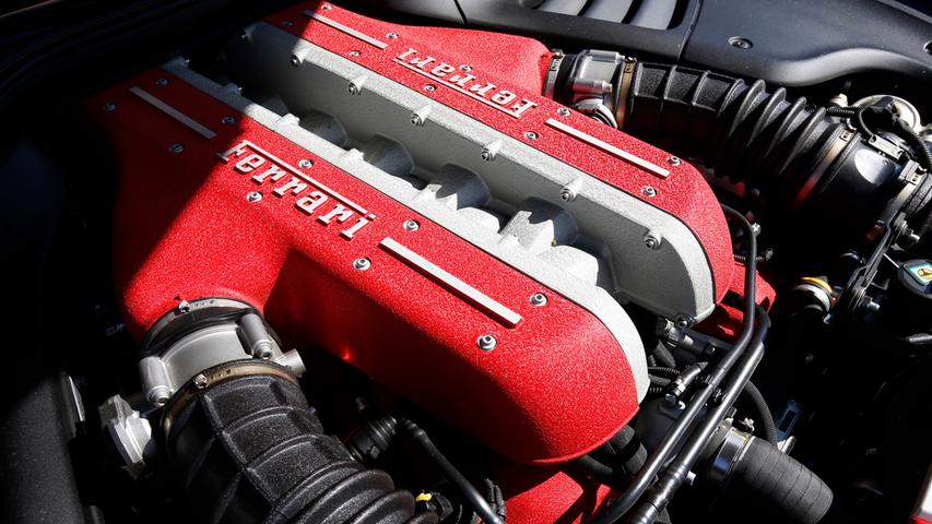 Ferrari, Lambo & Co.: Sportwagencharity im Ofenwerk begeistert