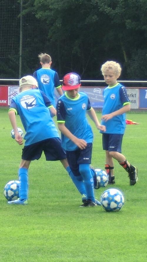 Die Hans Dorfner Fußballschule war drei Tage lang beim BSC Woffenbach zu Gast.