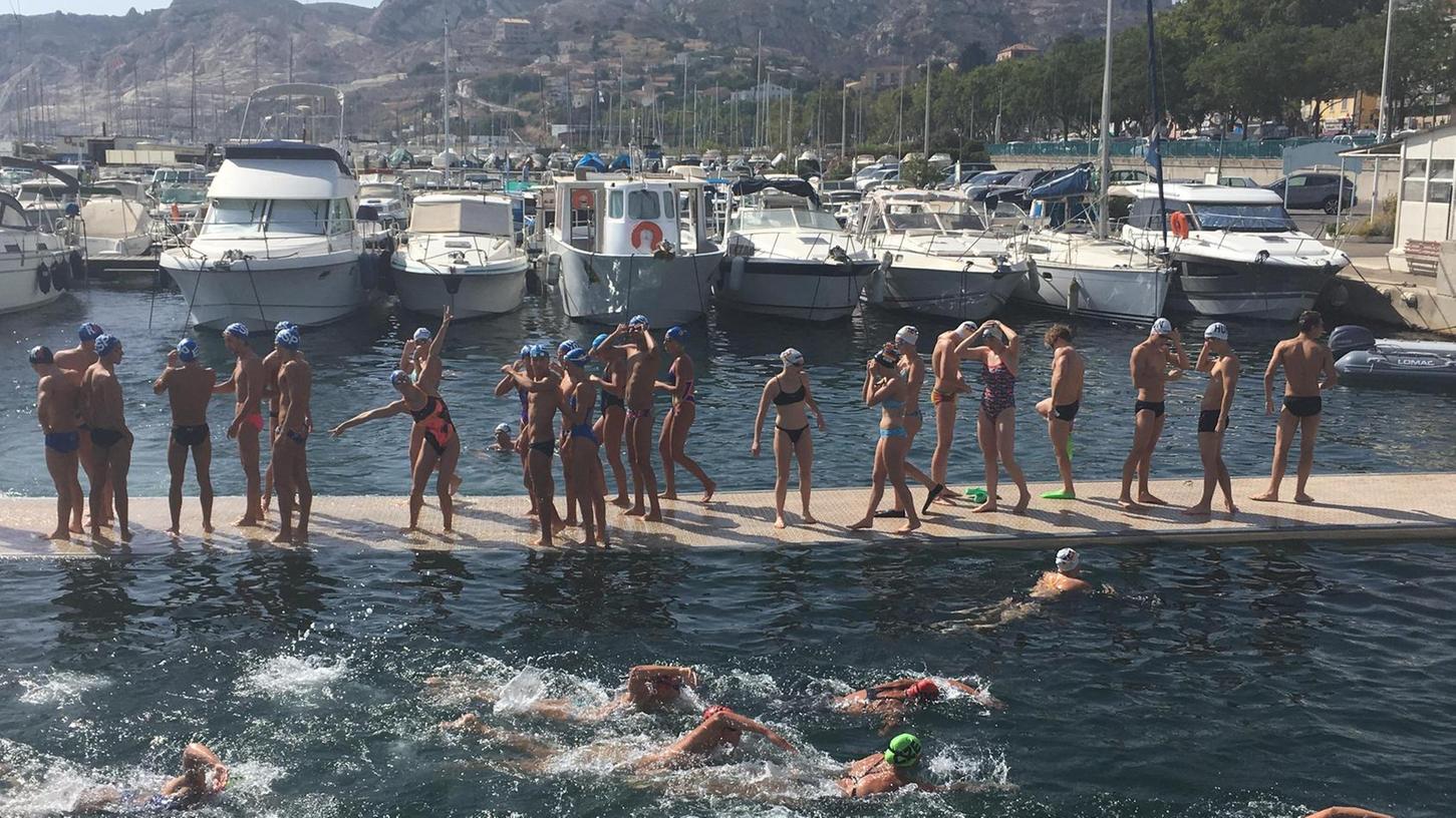 Im Hafenbecken von Marseille fanden die Freiwasser-Europameisterschaften statt. Es war der erste internationale Wettkampf in dieser Disziplin für Marie Graf.