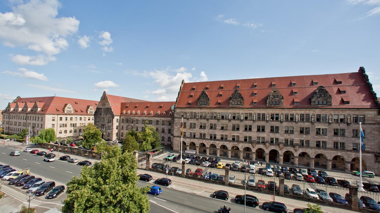 Über 100 Jahre ist das Justizgebäude in Nürnberg alt - und immer wieder wachsen die Herausforderungen.