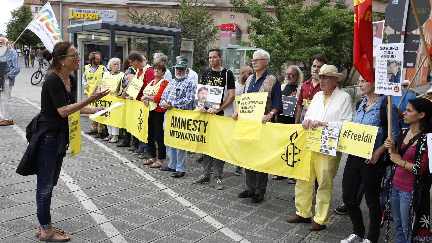 Nürnberg: Amnesty fordert Freilassung türkischer Aktivisten