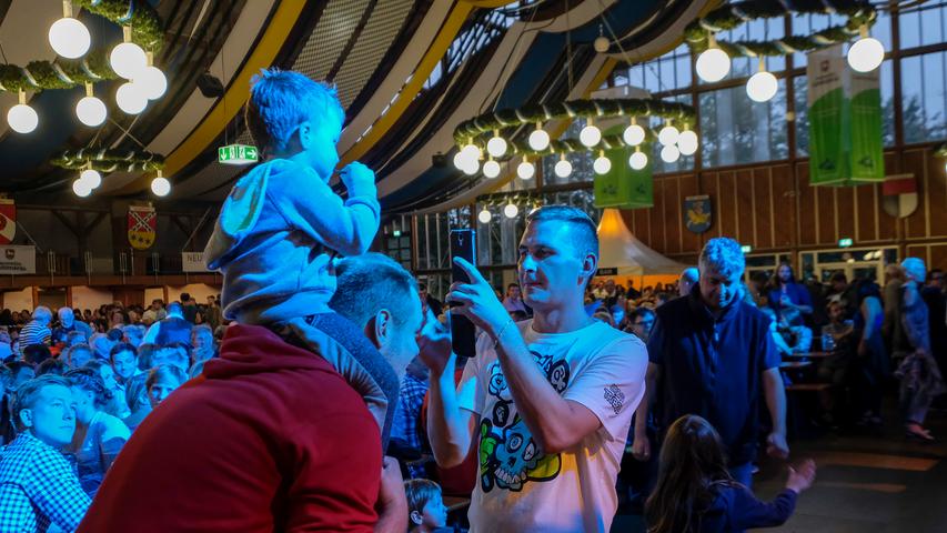 Party und Riesenrad: Der Samstag am Jura-Volksfest 2017