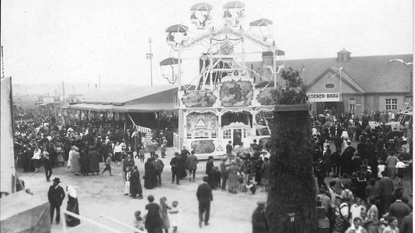 Vom Riesenrad aus bot sich den Gunzenhäusern auf der Kirchweih im Jahr 1931 ein ungewohnter Blick auf ihre Heimatstadt.