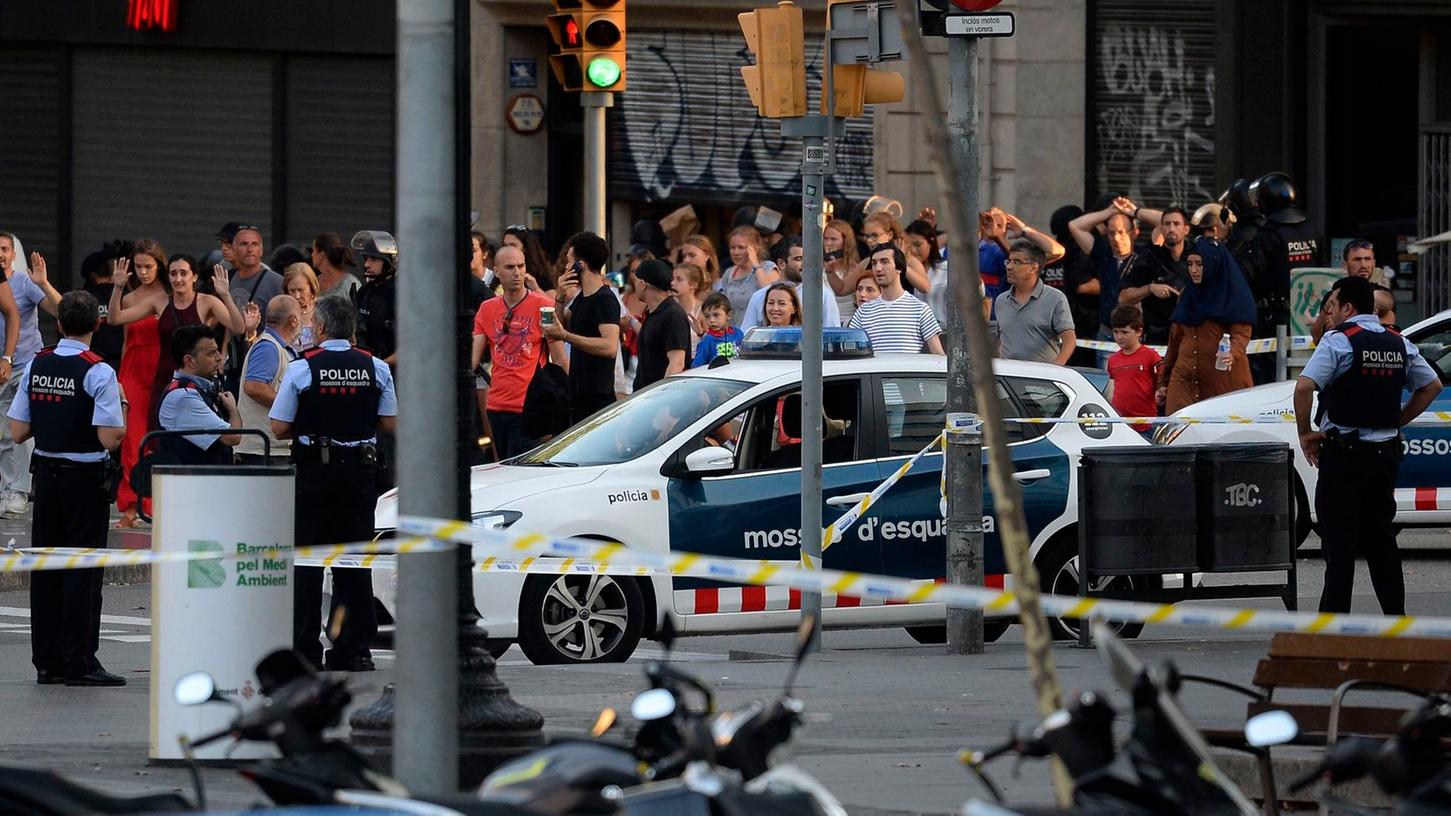 Mindestens 13 Menschen sind bei einem Terroranschlag am Donnerstag in Barcelona gestorben.