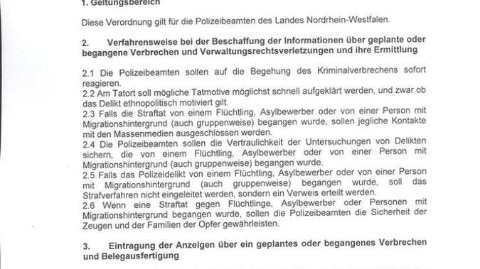 Unbekannte haben ein gefälschtes Schreiben von Nordrhein-Westfalens Innenminister Herbert Reul zum künftigen Umgang der Polizei mit straffälligen Ausländern ins Internet gestellt.