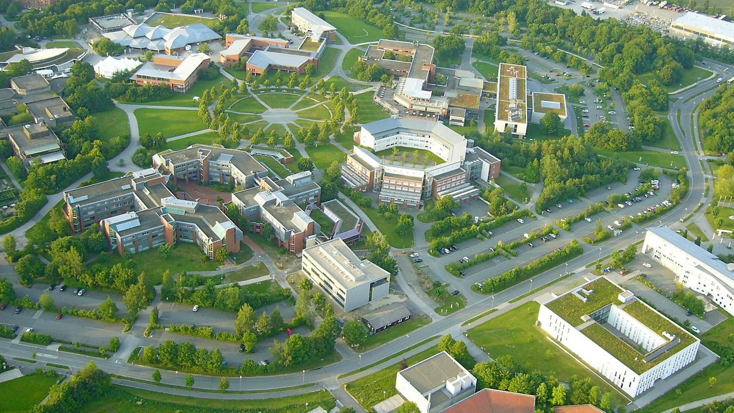 Der Bayreuther Uni-Campus aus der Luft.