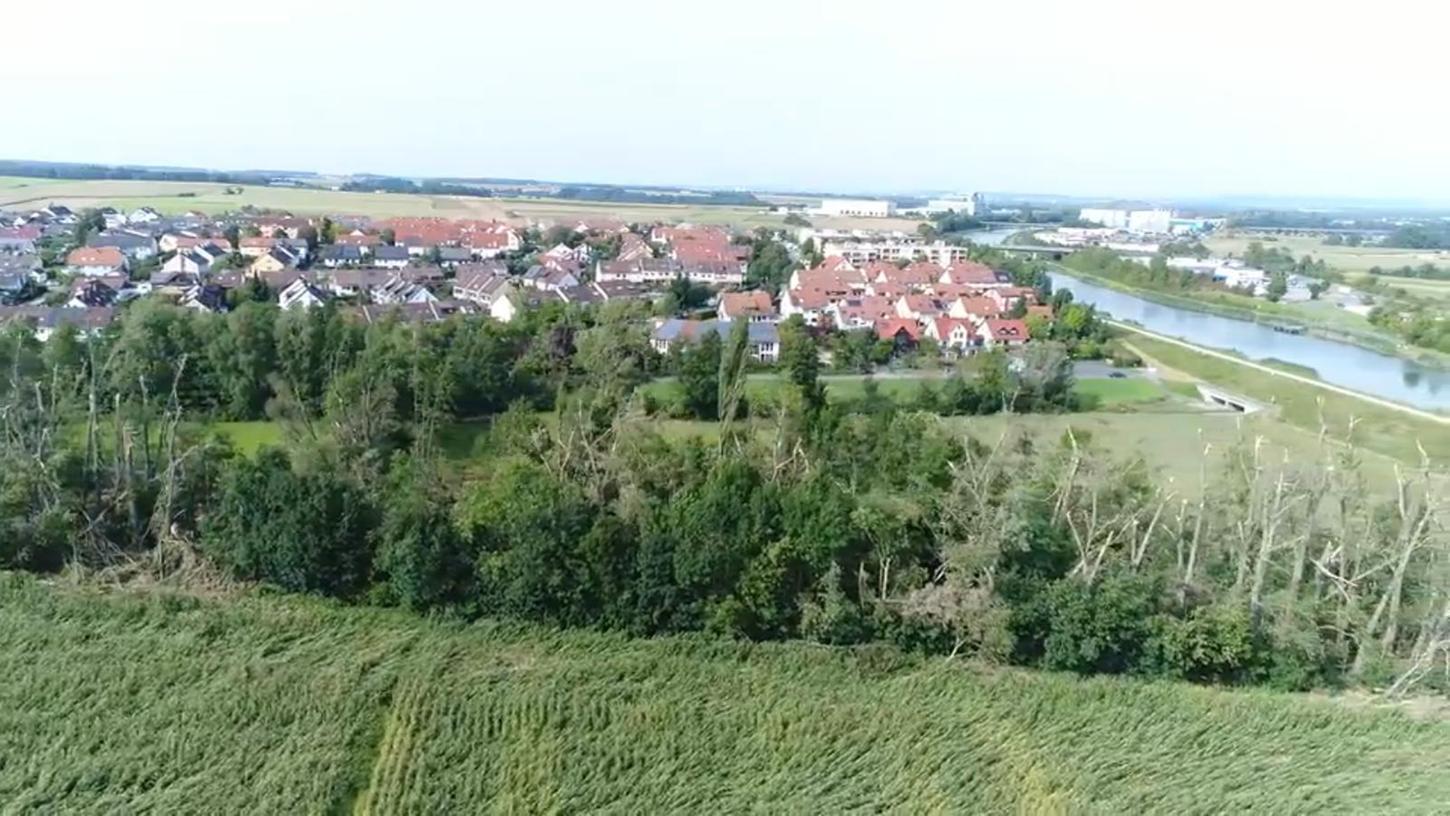 Video: Drohnenflug über die Sturmschäden in Fürth