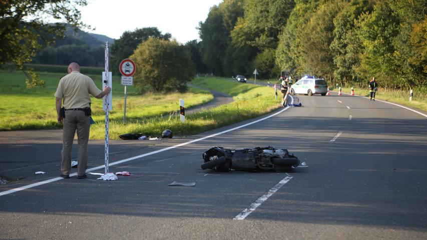 Tödliche Kollision bei Unterleinleiter: Rollerfahrer übersieht BMW