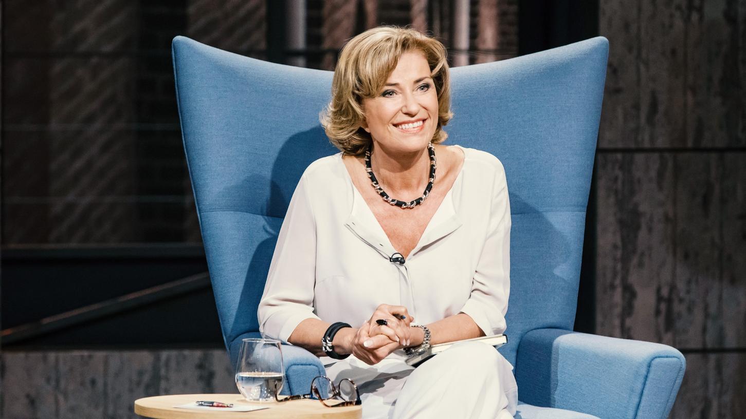 Vom Bundestag ins Fernsehen: Dagmar Wöhrl bei "Die Höhle der Löwen". Vom Bundestag ins Fernsehen: Dagmar Wöhrl bei "Die Höhle der Löwen".