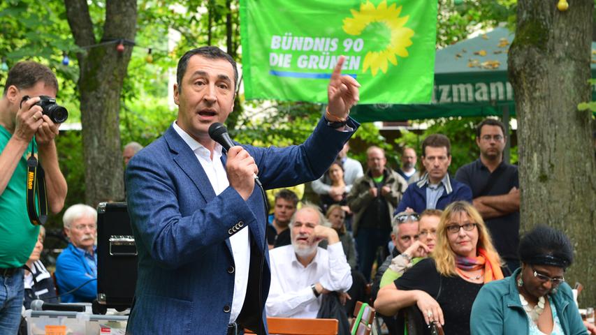 Grünen-Chef Özdemir auf Wahlkampftour in Erlangen