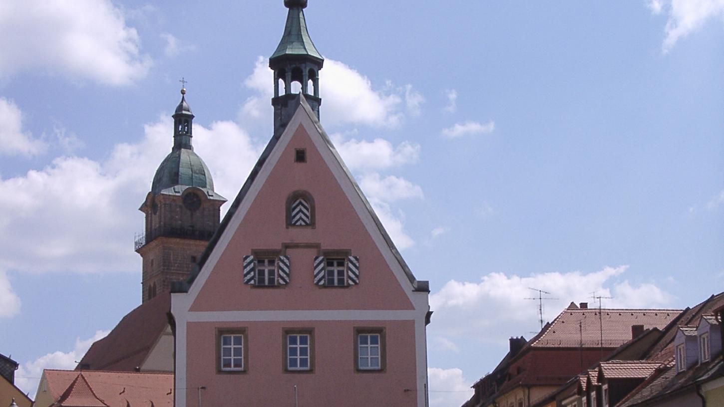 Die Auerbacher Christsozialen und Sozialdemokraten reagieren unterschiedlich auf die Wahlergebnisse. Die Auerbacher Christsozialen und Sozialdemokraten reagieren unterschiedlich auf die Wahlergebnisse.