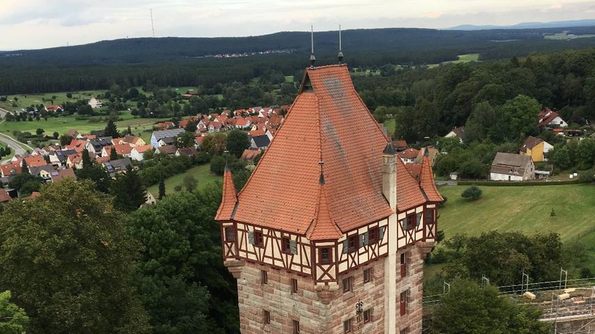 Was für ein Anblick! Georg Körfgen hat sein Ziel für heute erreicht. Auf der Burg Abenberg wird Fürst Georg der I. nächtigen oder zumindest davon träumen. 