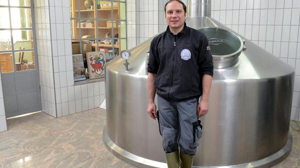 Bio-Weisse: Ein geschmacksintensives Weizen, das sicher zu den besten in ganz Bayern gehört. Voller fruchtiger Charakter, weiches, samtiges Mundgefühl – der perfekte Partner für Weißwurstfrühstück und Biergarten!