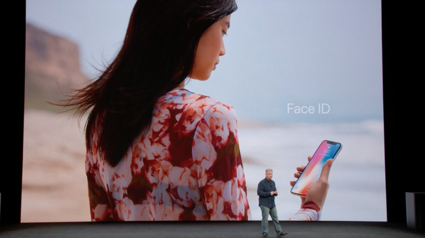 Aber wie ersetzt Apple den Fingerabdruck-Sensor Touch ID? Das iPhone X erkennt seinen Besitzer am Gesicht, Face ID.