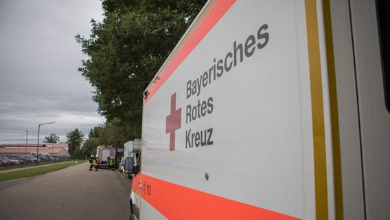 Säureaustritt in Sinbronn: Mann verletzt sich am Kopf Säureaustritt in Sinbronn: Mann verletzt sich am Kopf