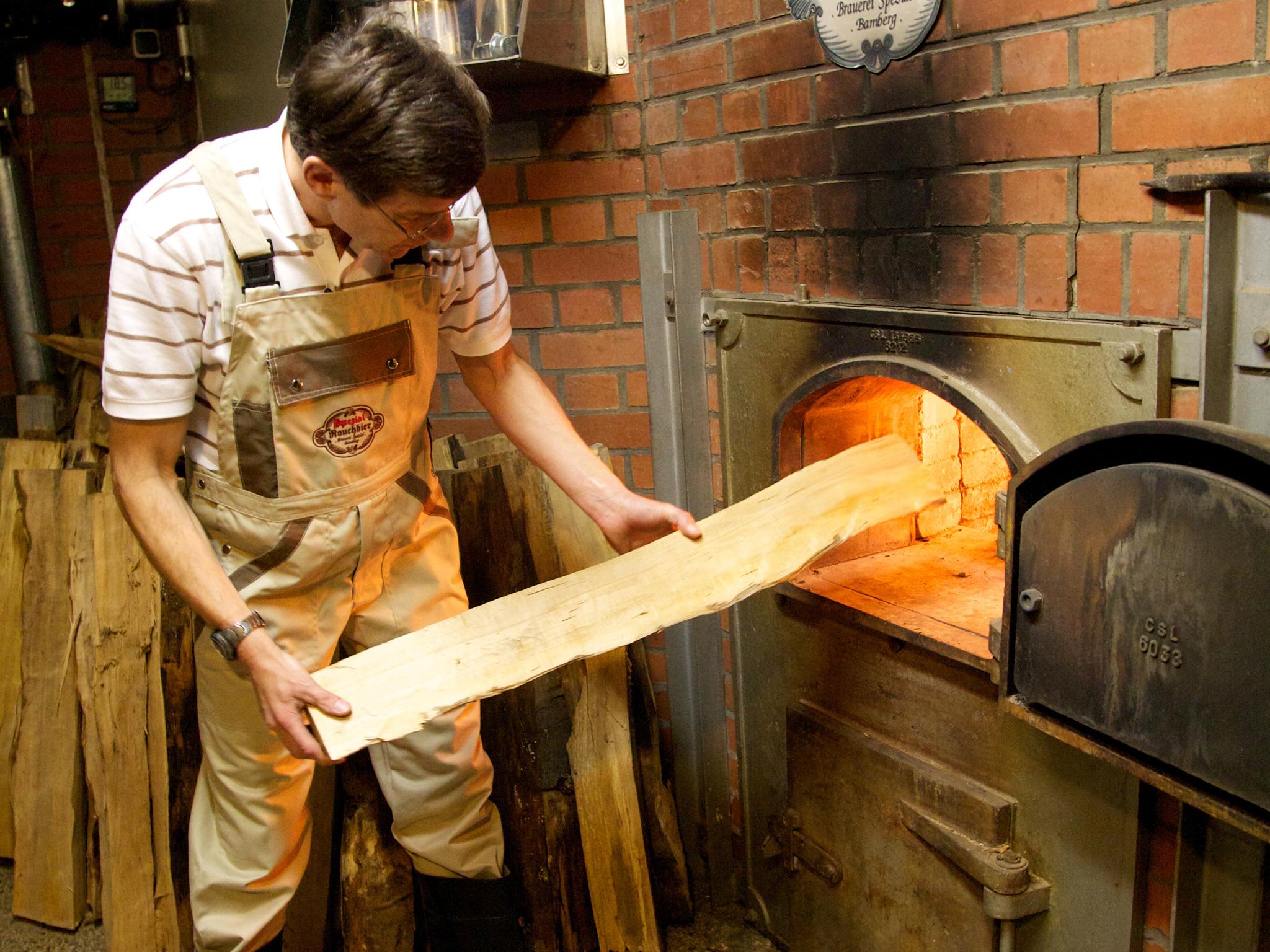 Ungespundetes: Vor zehn Jahren gab es diesen rauchfreien Geheimtipp nur unter der Hand an der Gasthaustheke, später hat sich das Bier seinen Platz als Fassbier im Braureigasthof und auf dem Bierkeller erobert. Durch Corona ist es jetzt auch in der Flasche erhältlich, vielleicht aber nur für kurze Zeit – zugreifen!