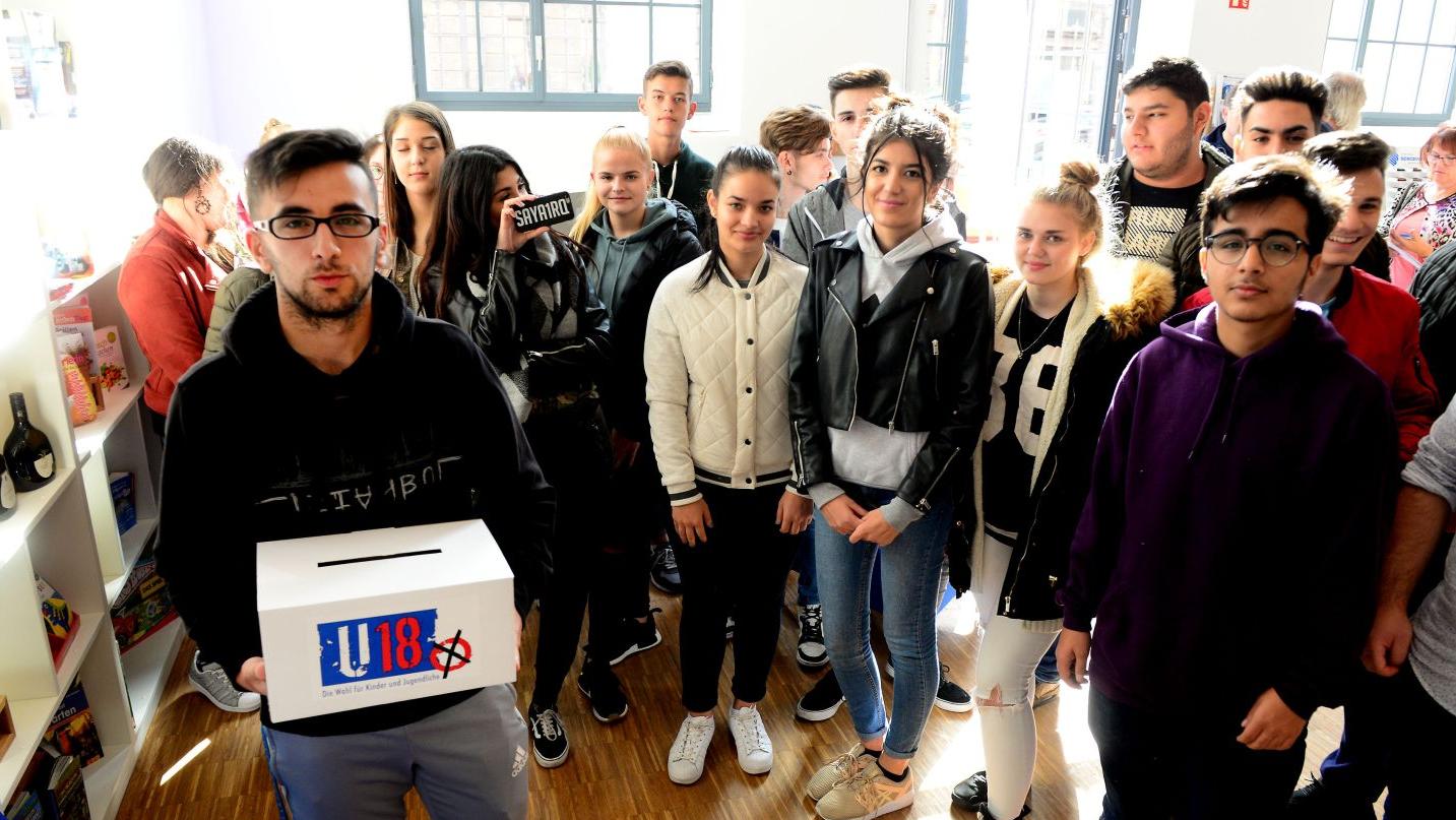 U18-Wahl: Jugendliche in der Region wählen Schwarz-Grün U18-Wahl: Jugendliche in der Region wählen Schwarz-Grün