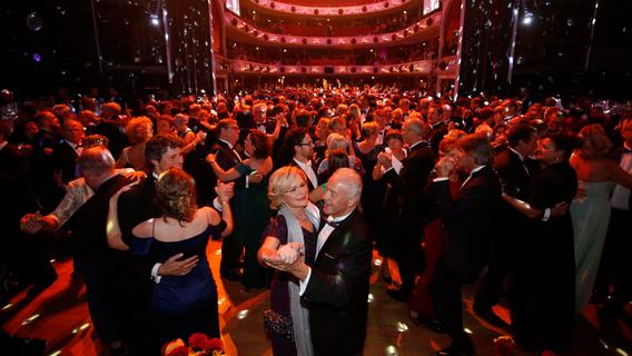 Lena trällert, Söder walzt: Tanz und Glamour auf dem Opernball 2017