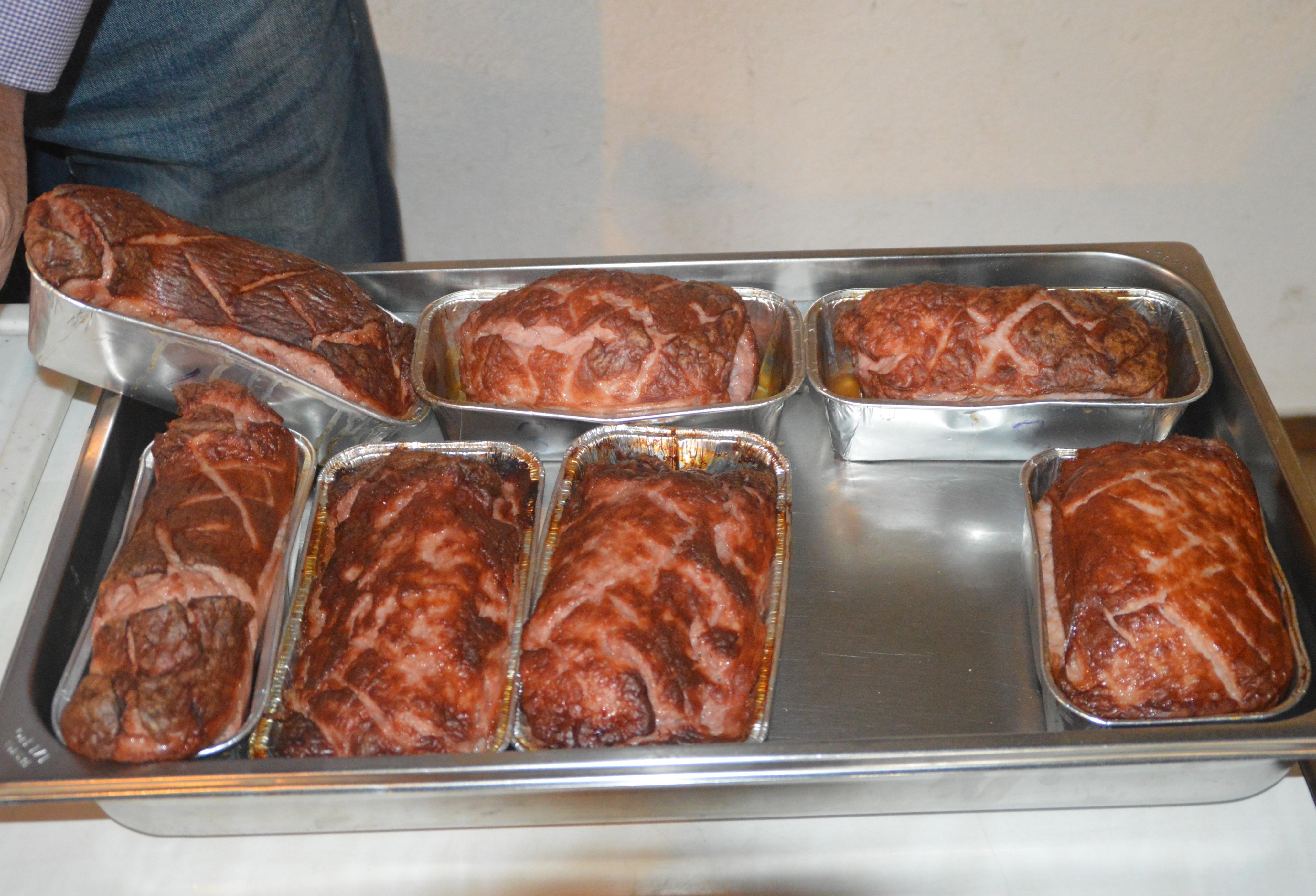 "Nackte Frauen sind out": Bayer bringt Leberkäs-Kalender an die Wand