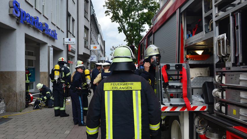 Alarm in Erlanger Sparda-Bank: Feuerwehr rückt aus 