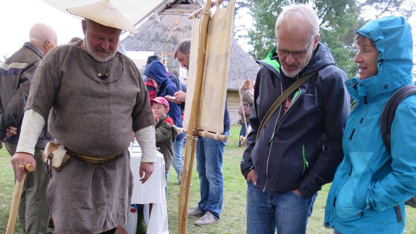 Reise in die Keltenzeit beim Fest in Landersdorf