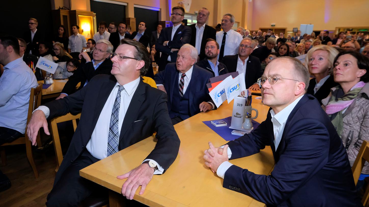 CSU-Politiker Sebastian Brehm (rechts) schaffte es die meisten Stimmen in seinem Wahlkreis Nürnberg-Nord zu holen. Auch Michael Frieser (links) ist im Nürnberger Süden wieder gewählt worden.