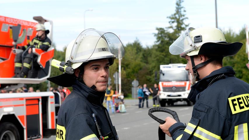 Retter hautnah: Tag der offenen Tür bei der Freiwilligen Feuerwehr