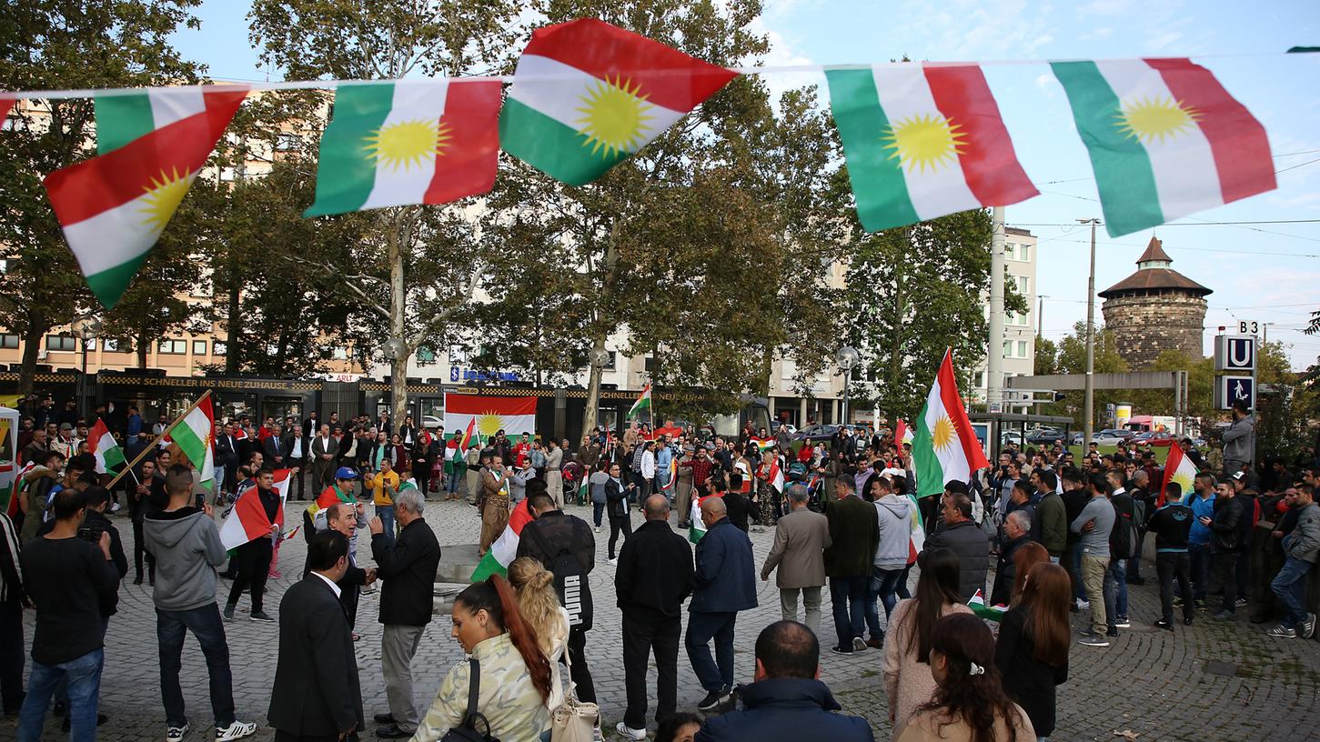 Der Plärrer in rot-weiß-grün: Dort protestierten Kurden für einen autonomen Staat.
