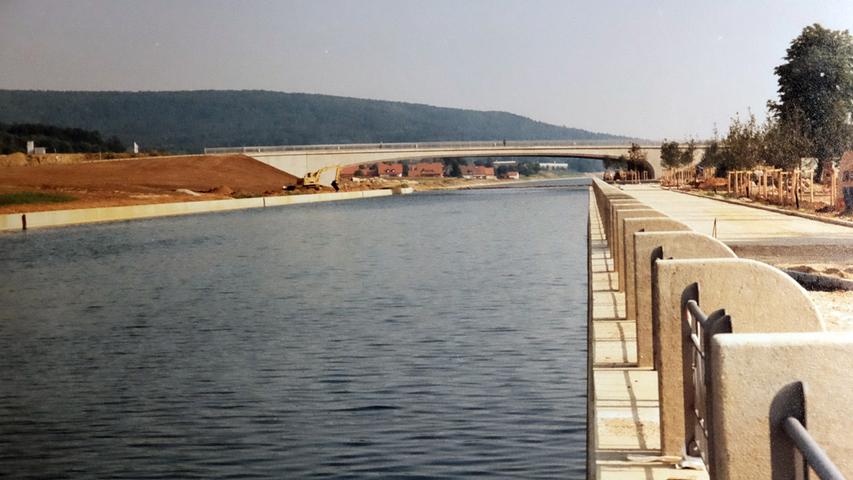 Vor 25 Jahren: Die Kanalbaustelle in Berching
