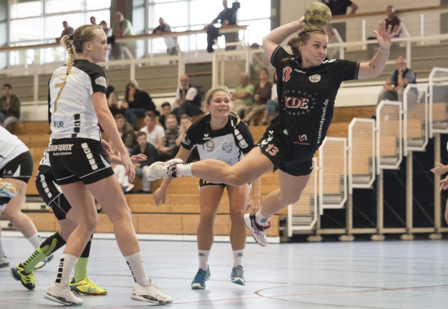 Auf Der Suche Nach Einer Neuen Torjagerin Erlangen Erlangen Nordbayern