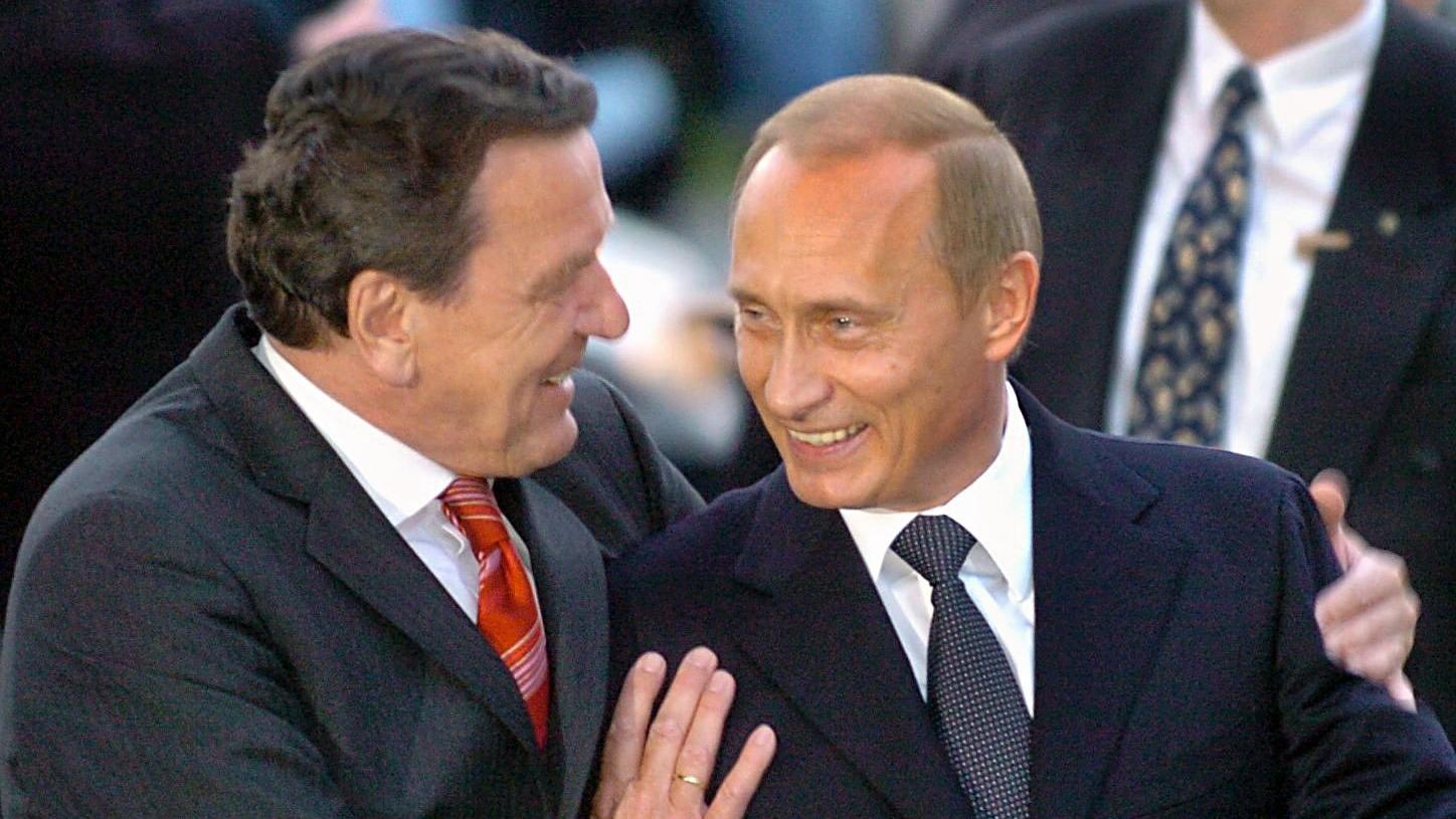 Das Engagement Gerhard Schröders bei Rosneft heißen nicht alle seiner ehemaligen Weggefährten gut.