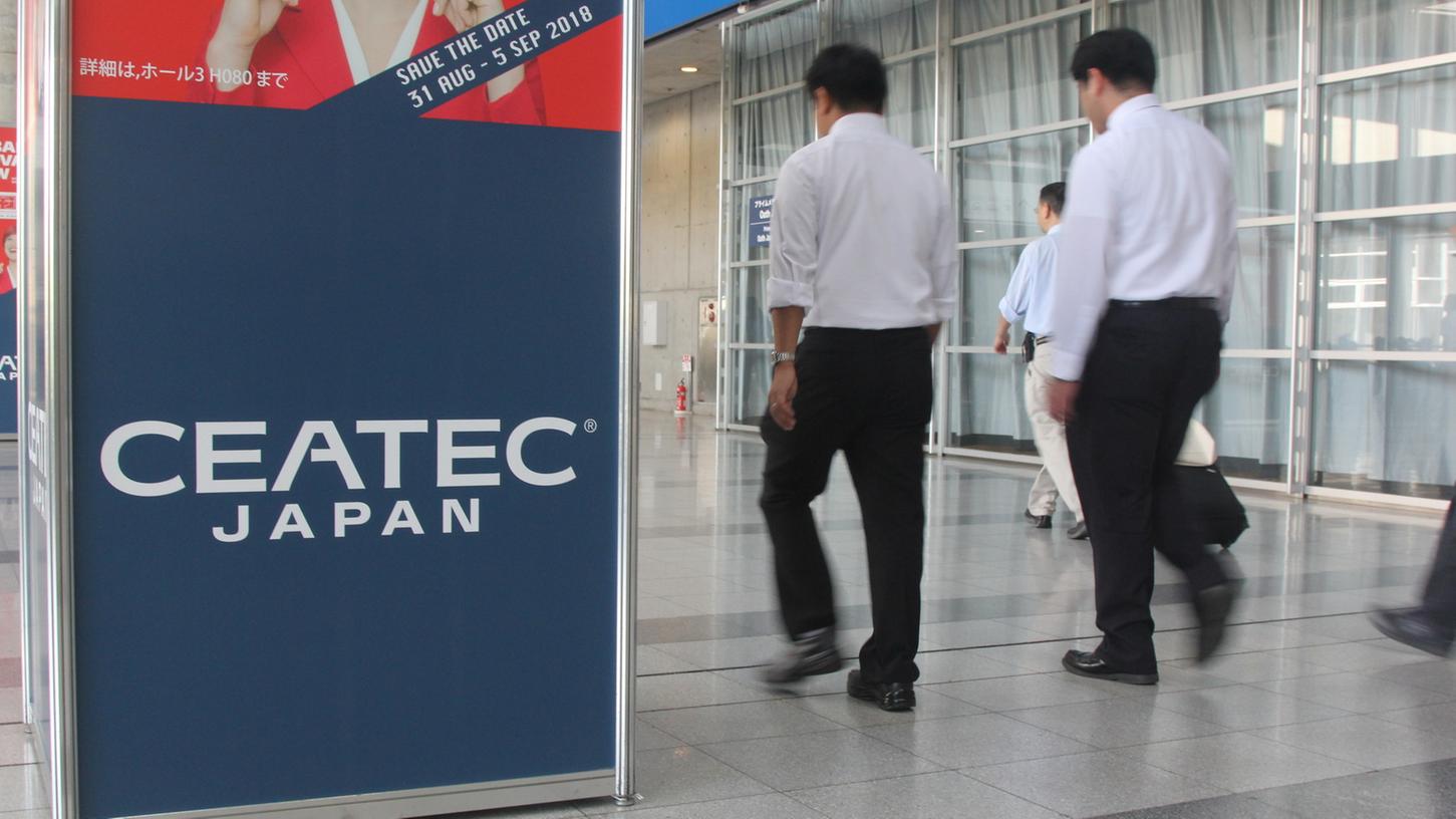 Auf der Unterhaltungselektronik-Messe Ceatec in Chiba bei Tokio stellt Sharp seine 8K-Technologie vor.