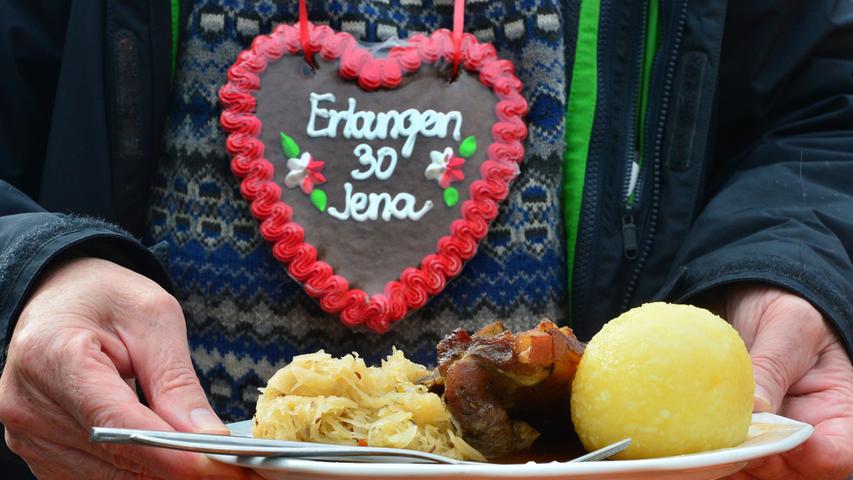 Janik radelt, Kirche lädt ein: Erlangen und Jena feiern Partnerschaft 