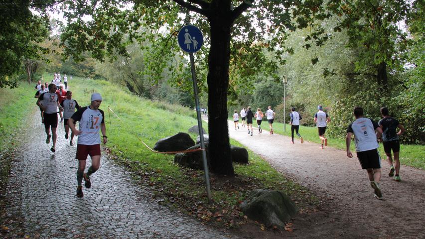 Zweimal um den Wöhrder See: Der Halbmarathon beim Stadtlauf 2017