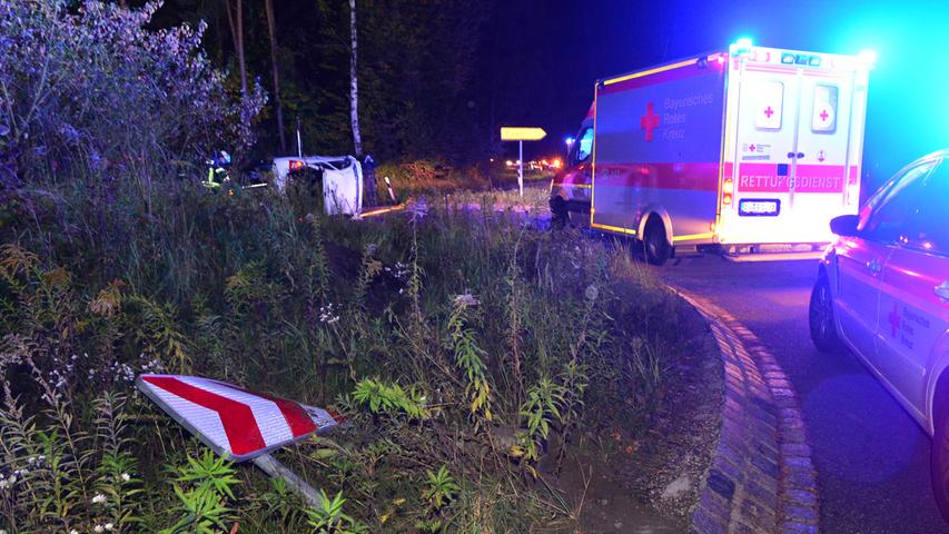 Erlangen: Schwerer Verkehrsunfall nach Kreisverkehr