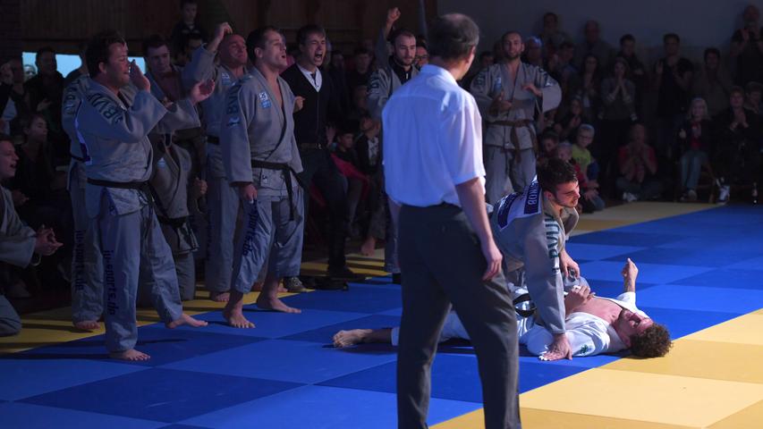 Wieder erstklassig: Judoka aus Erlangen steigen auf