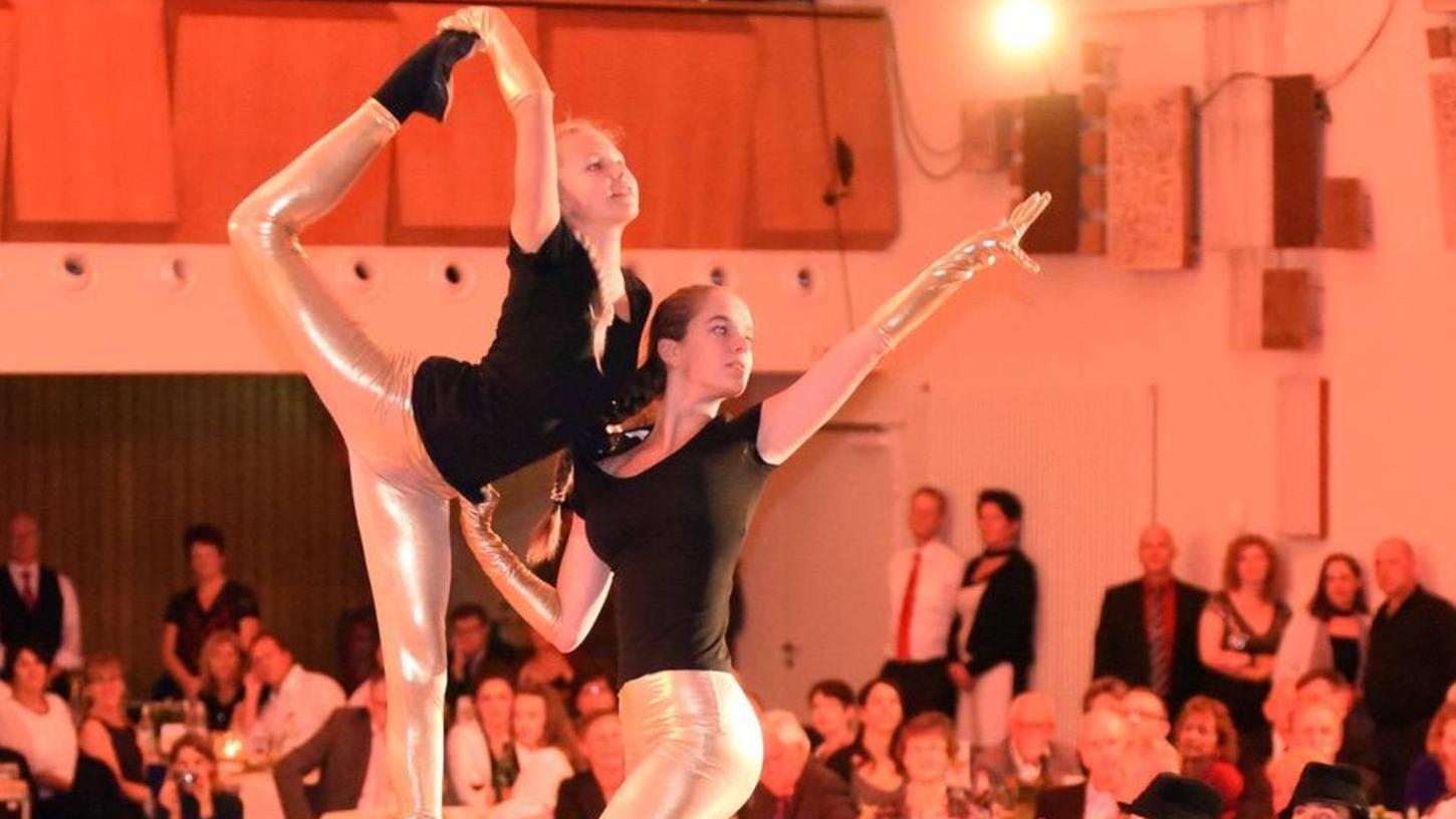 Schwabach: Spektakuläre Akrobatik bei Sport-Gala