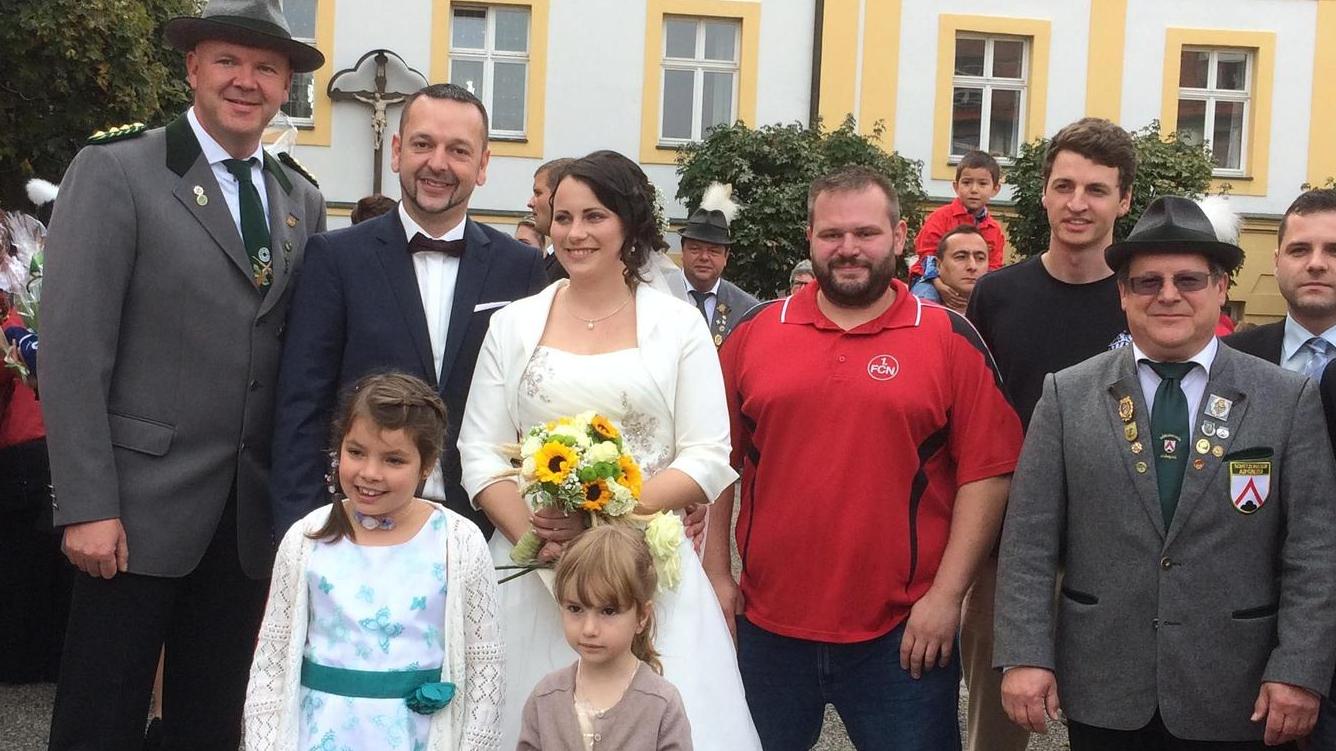 Hochzeitsglocken läuteten in Absberg