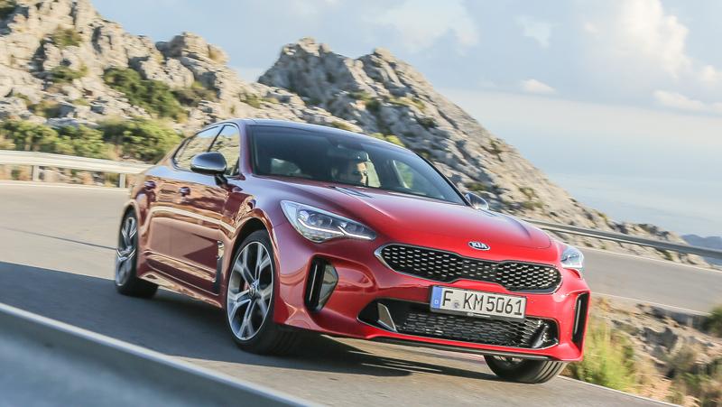 Nicht nur vernünftig: Mit der Sportlimousine Stinger will Kia sein Image in puncto Dynamik schärfen. Nicht nur vernünftig: Mit der Sportlimousine Stinger will Kia sein Image in puncto Dynamik schärfen.