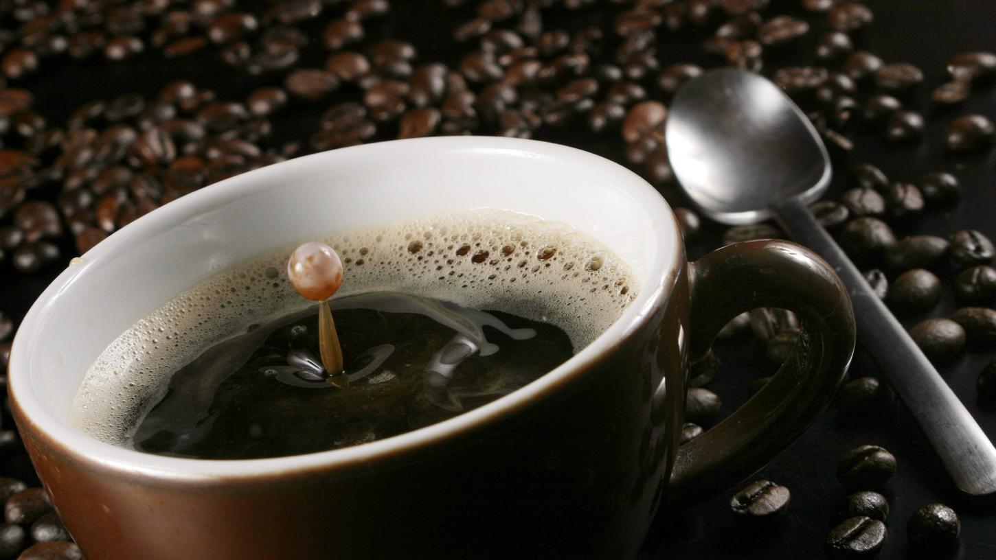 Jeder Deutsche kauft laut einer Studie mehr als vier Kilogramm Kaffee im Jahr.