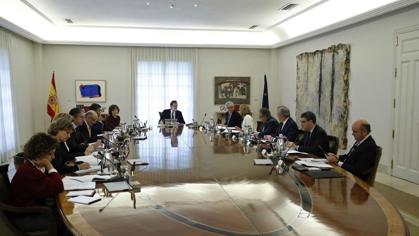 Der spanische Ministerpräsident Rajoy leitete eine Kabinettssitzung.