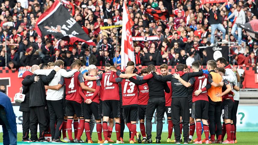 Als Einheit präsentiert sich der 1. FC Nürnberg momentan. Der Kreis nach jedem Spiel ist zur Gewohnheit geworden.