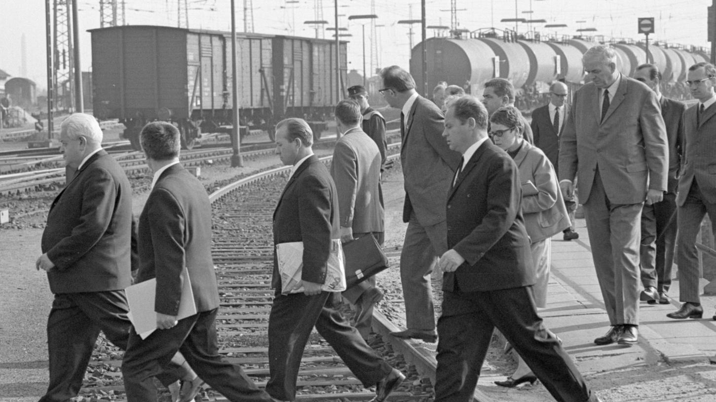 25. Oktober 1967: Eisenbahner aus der UdSSR Gäste